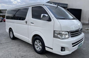 Pearl White Toyota Hiace Super Grandia 2011 for sale in Pasig