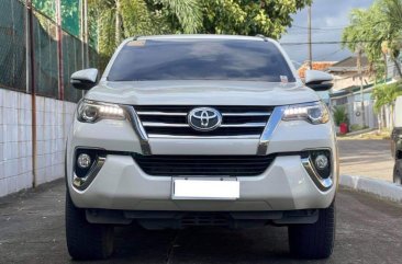 Pearl White Toyota Fortuner 2017 for sale in Makati