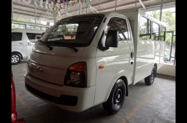 Sell White 2020 Hyundai H-100 Van in Marikina