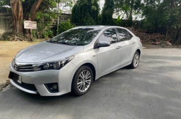 Sell 2015 Toyota Corolla Altis in Makati