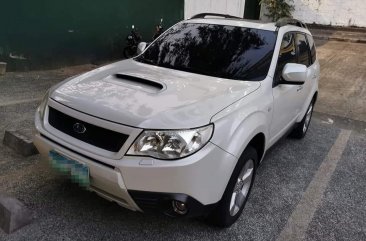 Pearl White Subaru Forester 2010 for sale in Caloocan