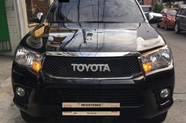 Selling Black Toyota Hilux 2020 in Parañaque