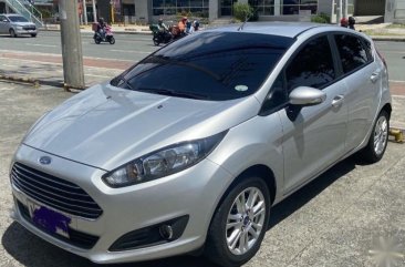 Selling Brightsilver Ford Fiesta 2015 in San Juan