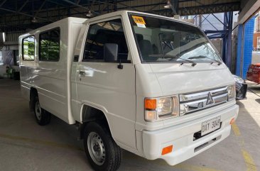 White Mitsubishi L300 2020 for sale in San Fernando