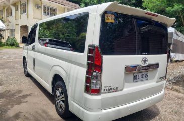 White Toyota Hiace Commuter 2020 for sale in Malabon