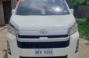 White Toyota Hiace Commuter 2020 for sale in Malabon