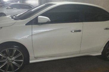 Sell White Toyota Vios in Caloocan