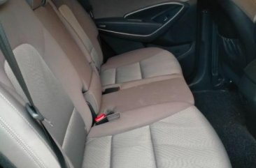 Grey Hyundai Santa Fe 2013 for sale in Manila