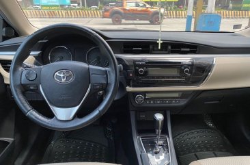 Sell Silver 2014 Toyota Altis in Quezon City