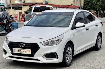 White Hyundai Accent 2020 for sale in Manual