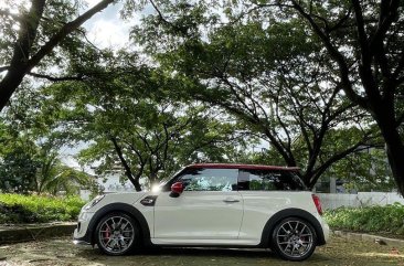 Pearl White Mini Cooper 2017 for sale in Marikina