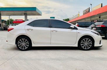 Sell Pearl White 2021 Toyota Corolla Altis in San Fernando