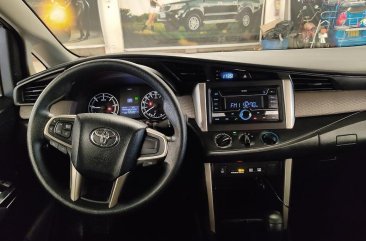 Brightsilver Toyota Innova 2016 for sale in San Fernando