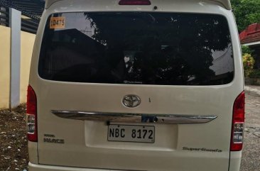 Selling Pearl White Toyota Hiace Super Grandia 2019 in Las Piñas