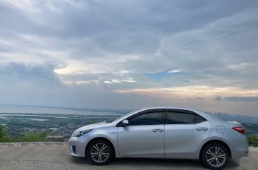 Brightsilver Toyota Corolla Altis 2016 for sale in Taytay