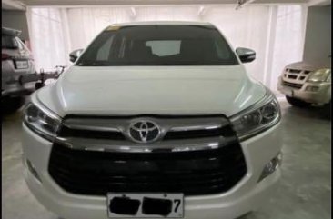 Selling White Toyota Innova 2017 in Quezon
