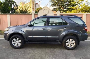 Grey Toyota Fortuner 2010 for sale in Quezon