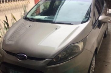 Sell 2013 Ford Fiesta in San Pedro