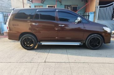 Selling Brown Toyota Innova 2015 in Manila