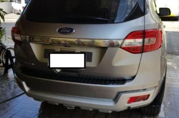 Grey Ford Everest 2018 for sale in Automatic