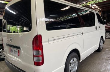 Selling White Toyota Hiace 2020 in Quezon