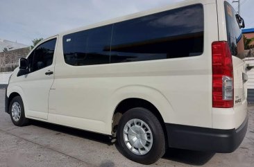 Selling White Toyota Hiace 2020 in Manila