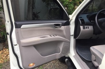 Pearl White Mitsubishi Montero 2015 for sale in Manila