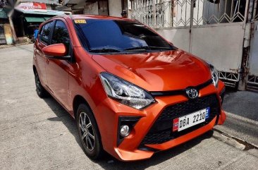 Selling Orange Toyota Wigo 2020 in Manila