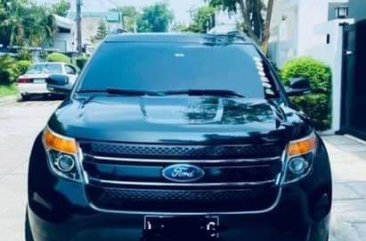 Selling Black Ford Explorer 2015 in Pateros