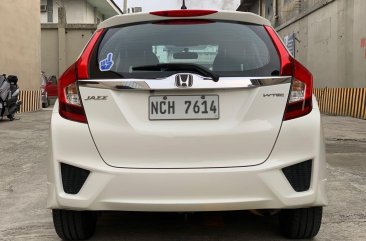 White Honda Jazz 2016 for sale in Automatic