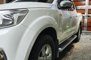 White Nissan Navara 2017 for sale in Quezon