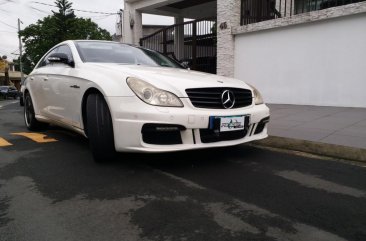 Selling White Mercedes-Benz CLS350 2010 in Quezon
