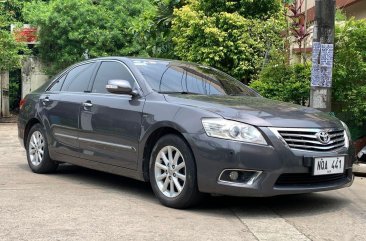 Selling Grey Toyota Camry 2010 in Las Piñas