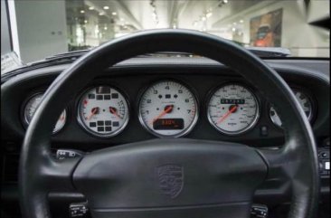 Selling Brightsilver Porsche 993 1996 in Makati