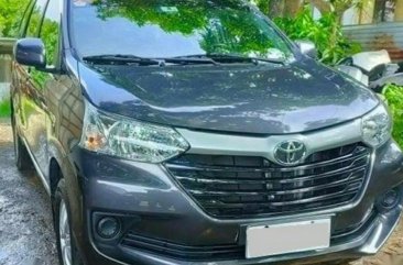 Selling Silver Toyota Avanza 2018 in Pasig