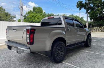 Silver Isuzu D-Max 2015 for sale in Quezon City