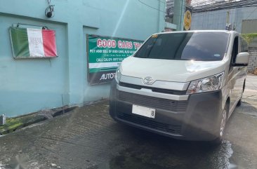  White Toyota Hiace 2020 for sale in Manual