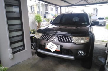 Selling Grey Mitsubishi Montero 2012 in General Trias