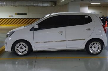 Selling White Toyota Wigo 2016 in Muntinlupa