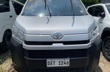 Selling White Toyota Hiace 2021 in Quezon City