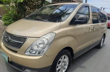 Beige Hyundai Starex 2009 for sale in Automatic