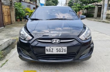 Selling Black Hyundai Accent 2018 in Manila