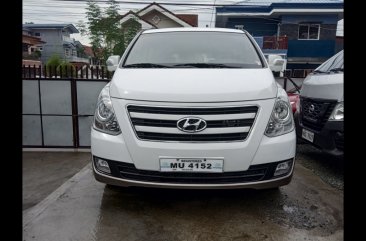 White Hyundai Grand Starex 2019 Van at 22000 for sale