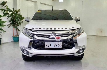 Sell Pearl White 2017 Mitsubishi Montero in Quezon City