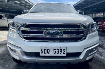 Selling Pearl White Ford Everest 2016 in Las Piñas
