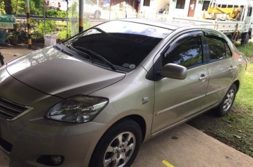 Pearl White Toyota Vios 2011 for sale in Mandaluyong