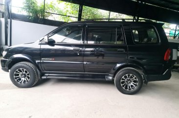 Black Isuzu Crosswind 2016 for sale in Automatic