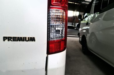 Sell White 2018 Nissan Nv350 Urvan in Parañaque