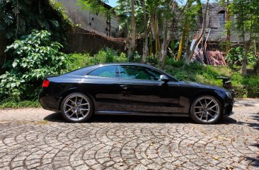 Black Audi Quattro 2012 for sale in Automatic