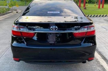 Sell Black 2016 Toyota Camry in Imus